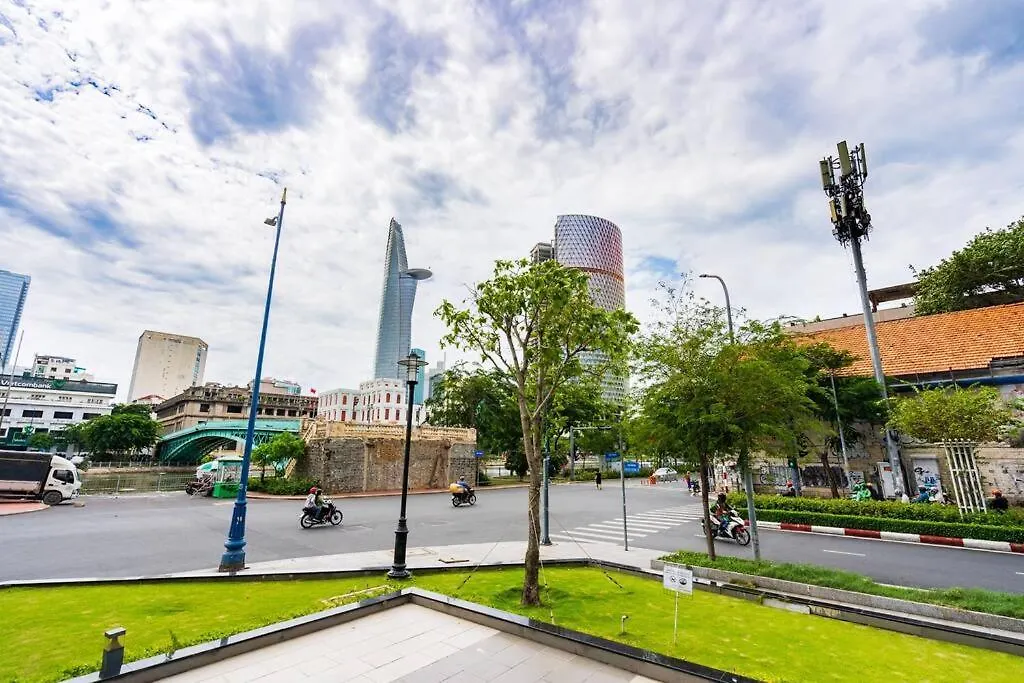 Melody Apartment - Saigon Royal Building Ho Chi Minh City 0*,  Vietnam
