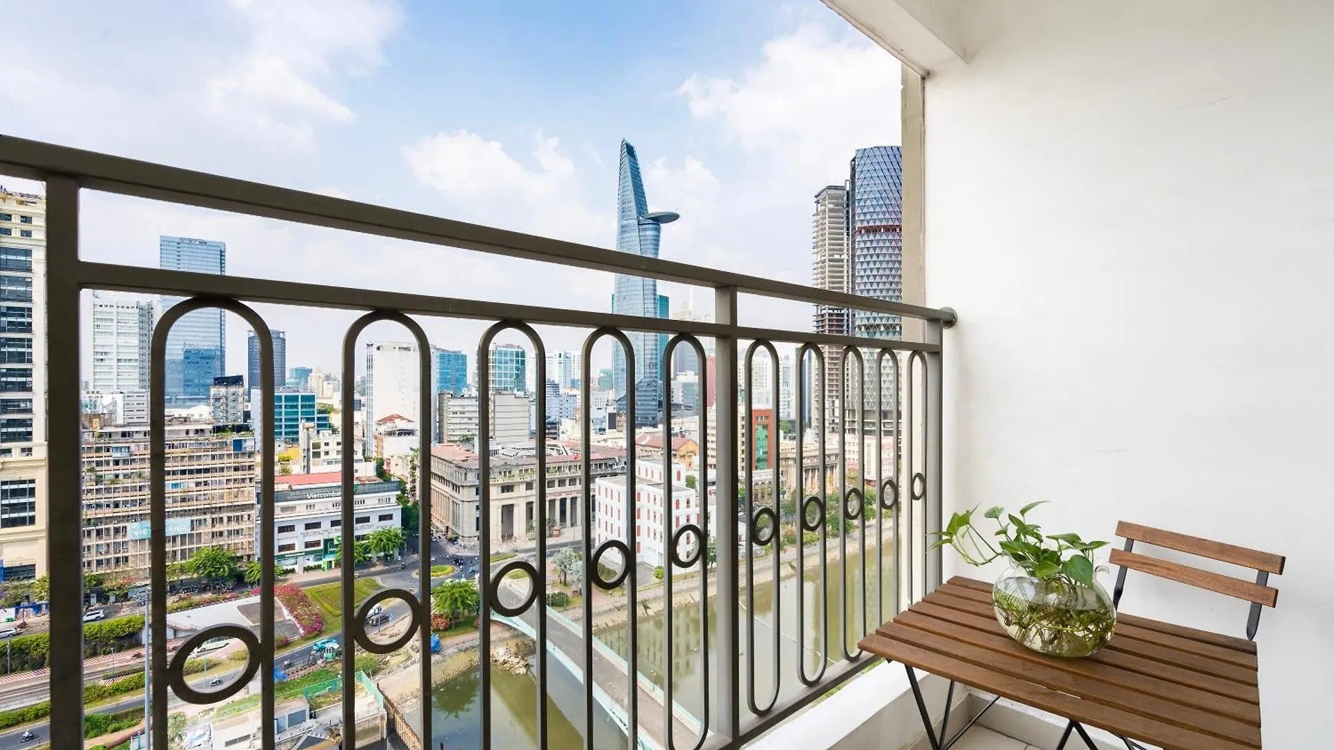 Melody Apartment - Saigon Royal Building Ho Chi Minh City Vietnam