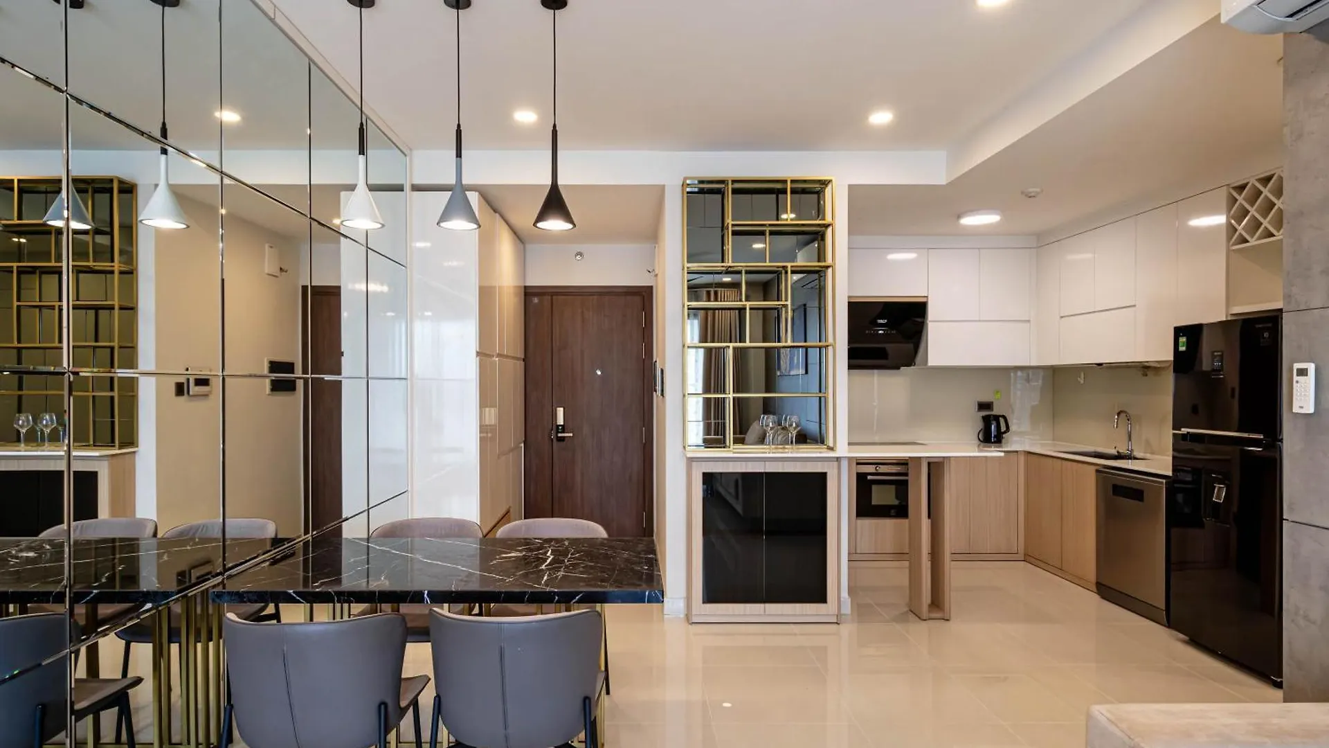 Melody Apartment - Saigon Royal Building Ho Chi Minh City 0*,