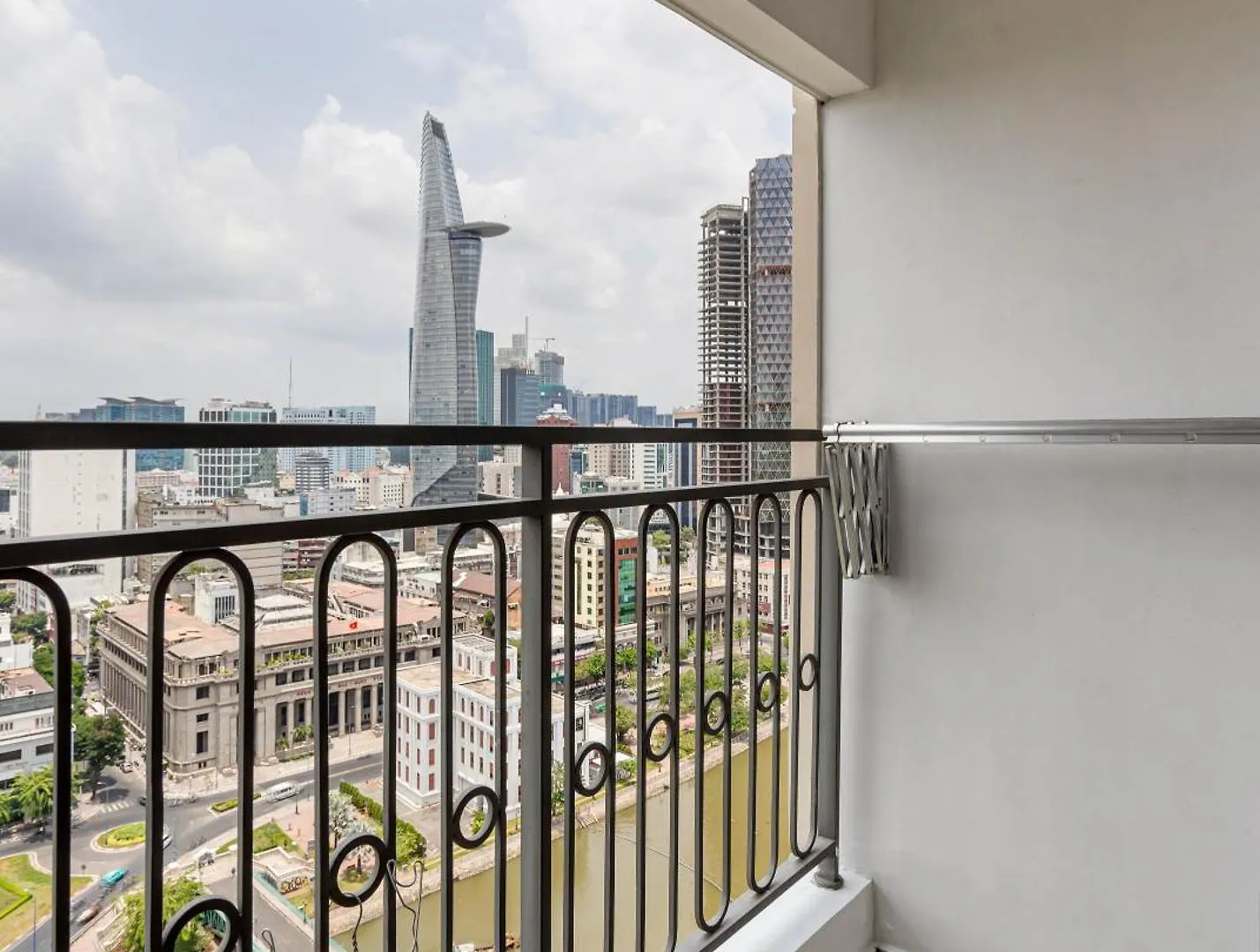 Melody Apartment - Saigon Royal Building Ho Chi Minh City